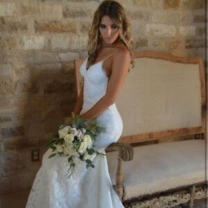 Nicole’s listing for wedding dress!